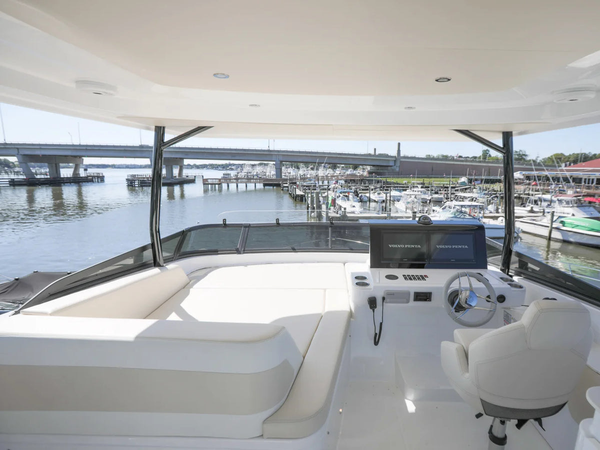2027 Cruisers Yachts 50 FLY 50.0 feet, Brick Township, New Jersey #3