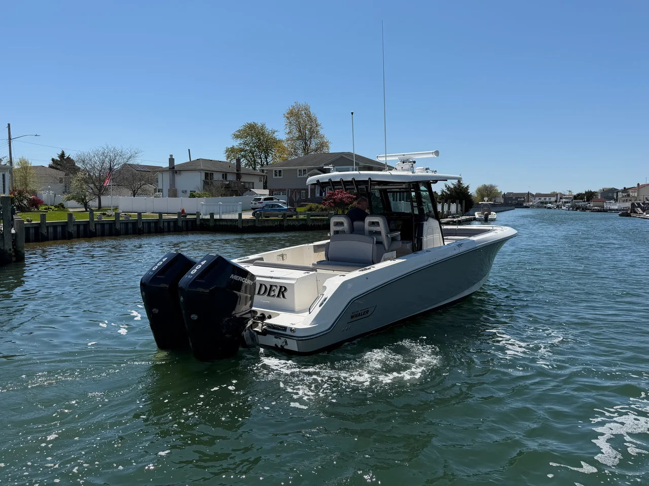 2024 Boston Whaler 330 OUTRAGE 33.0 feet, Huntington, NY #5