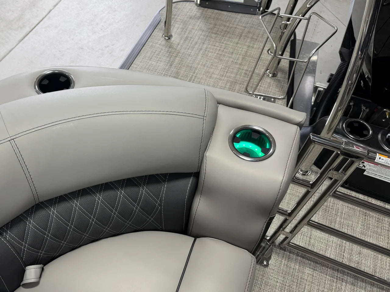 2027 Barletta LUSSO23QCSS 23.0 feet, Crosslake, Minnesota #71