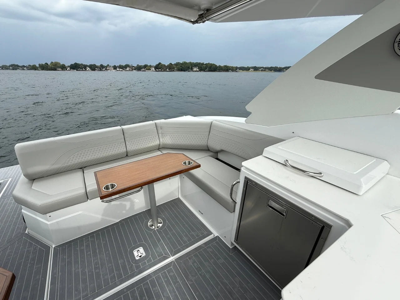 2026 Cruisers Yachts 38 GLS 37.0 feet, Lake Ozark, MO #20