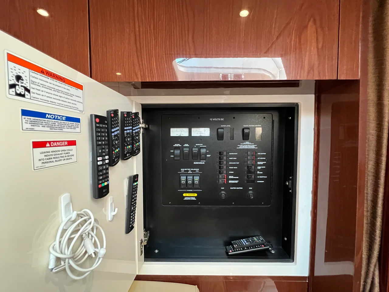 2015 Sea Ray 410 Sundancer 41.0 feet, Huntington, NY #70