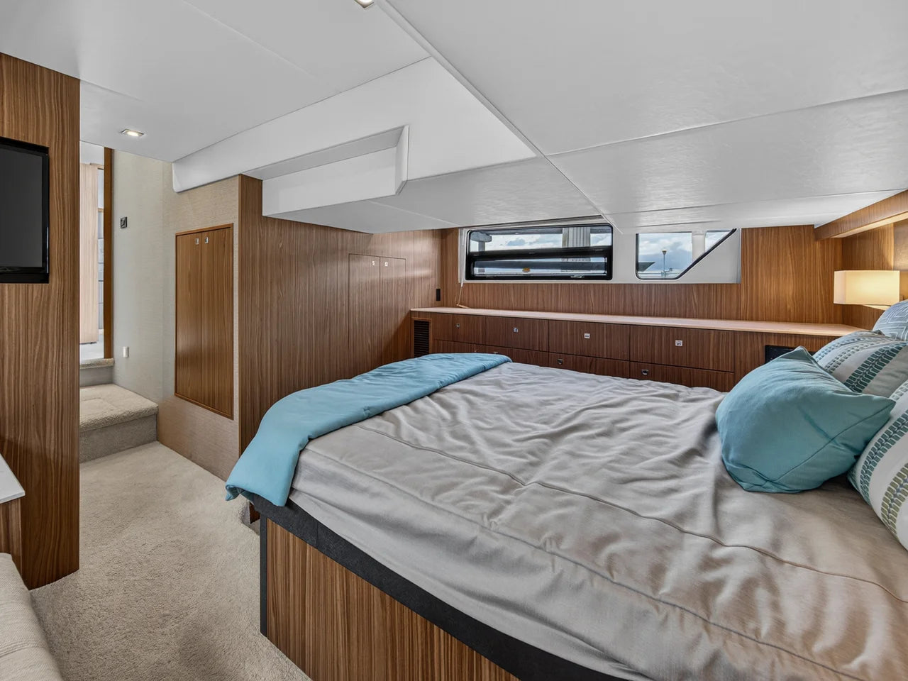 2026 Cruisers Yachts 46 Cantius 46.0 feet, Stuart, Florida #61
