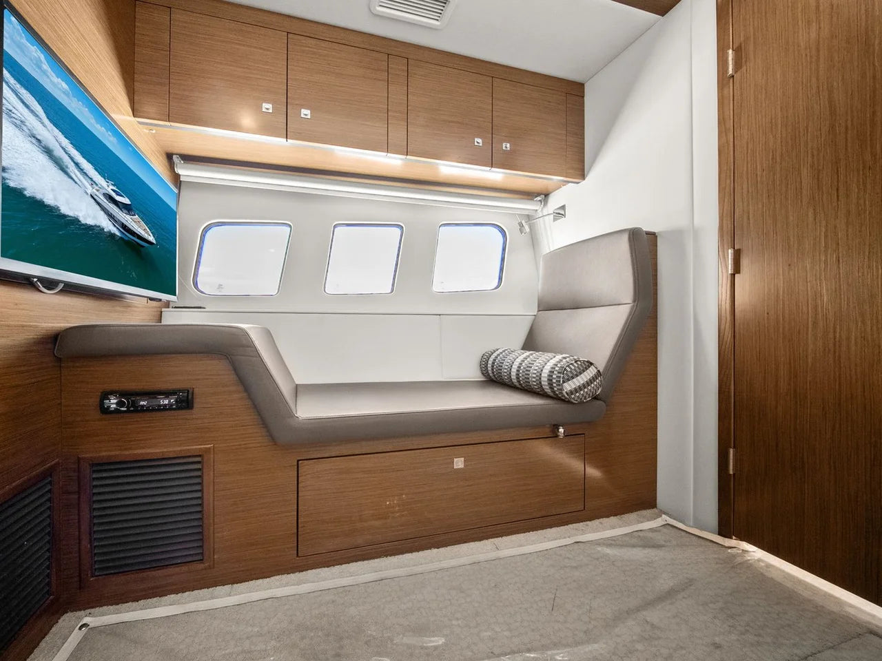 2014 Cruisers Yachts 45 CANTIUS 45.0 feet, St Petersburg, FL #36