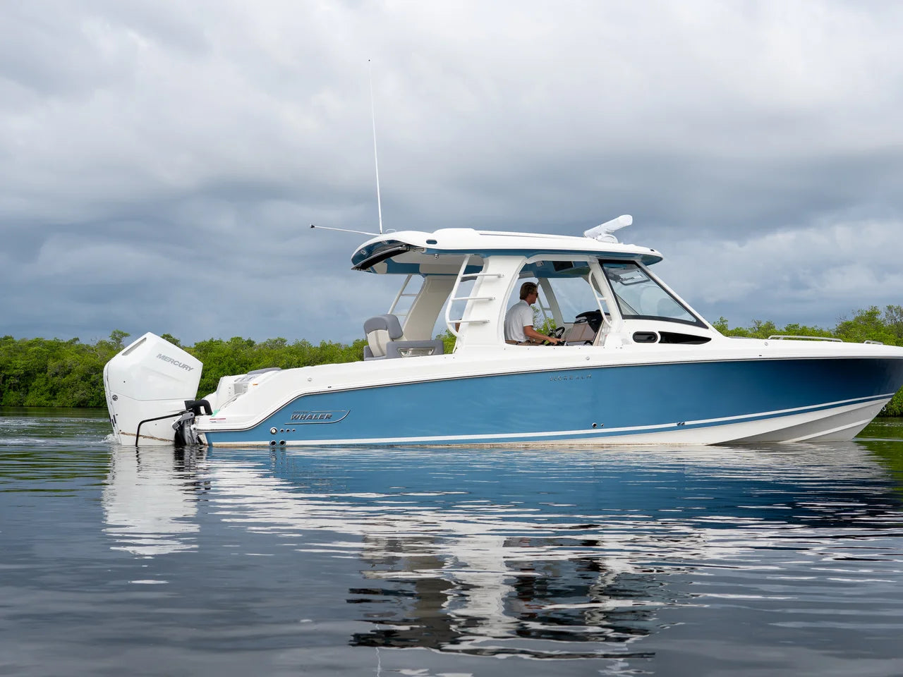 2026 Boston Whaler 350 Realm 35.0 feet, Fort Myers, FL #30
