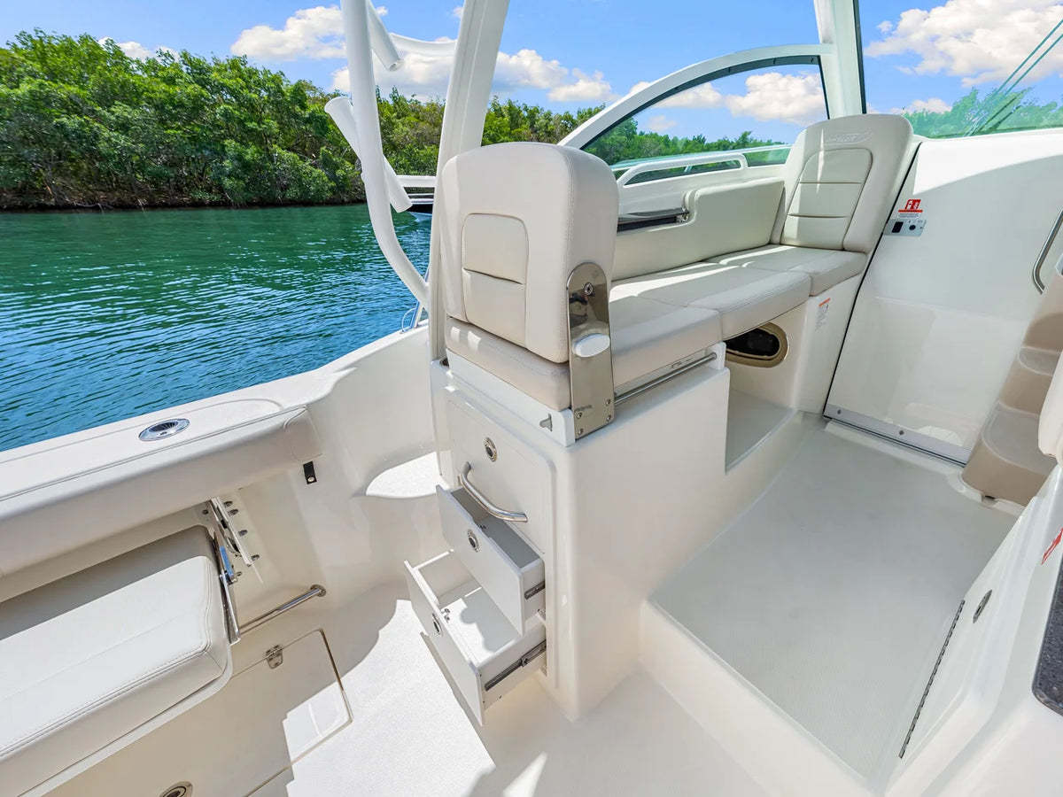 2026 Boston Whaler 285 Conquest 28.0 feet, Clearwater, Florida #49