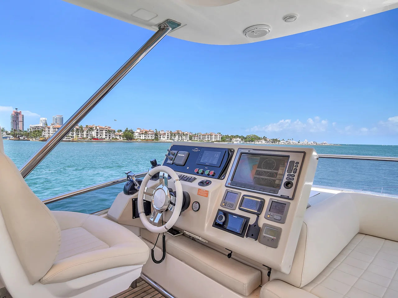 2012 Azimut 64 FLY 64.0 feet, Miami Beach, FL #42