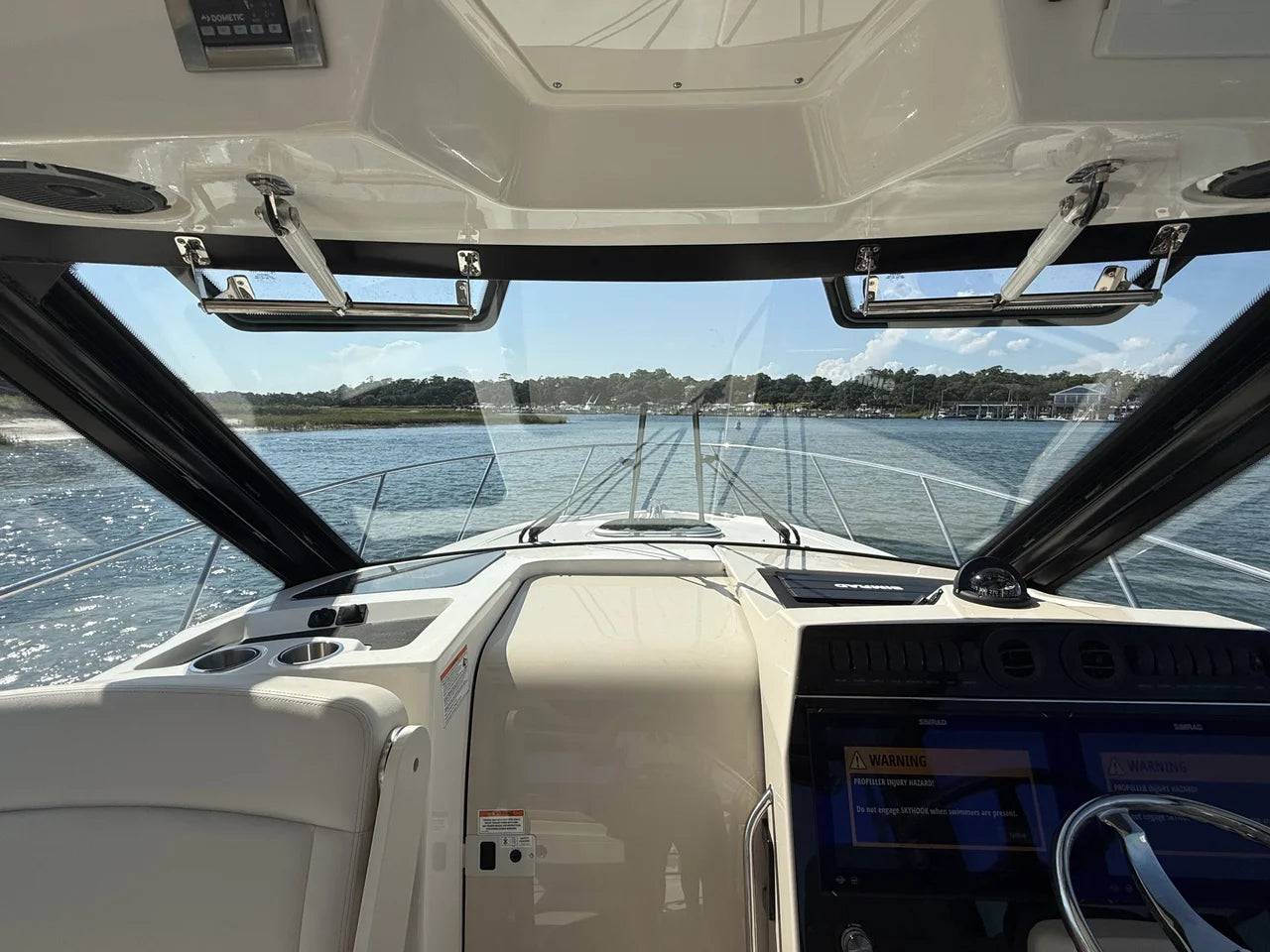 2026 Boston Whaler 325 Conquest 32.0 feet, Wrightsville Beach, North Carolina #12
