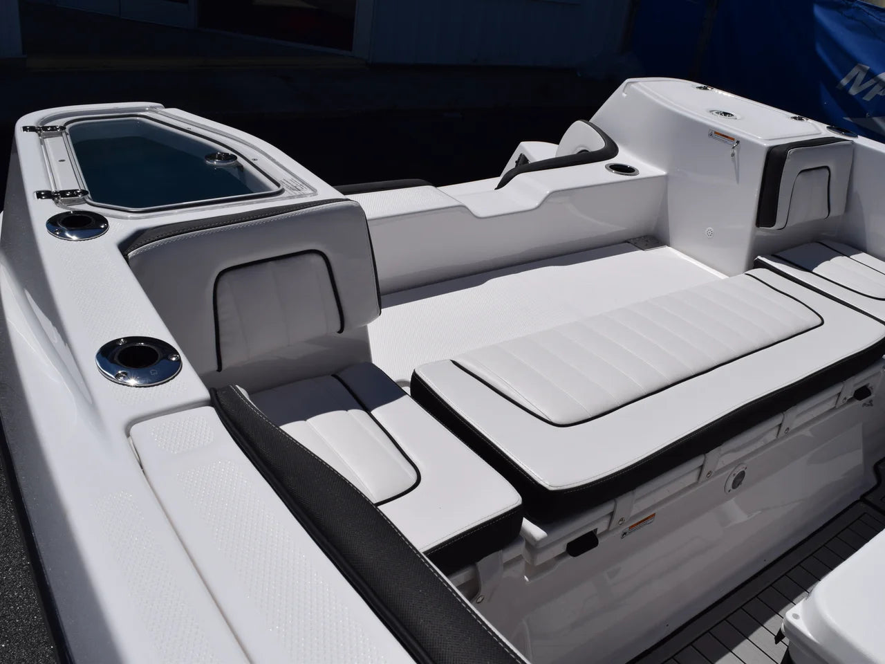 2026 Yamaha 255 FSH Sport H 25.0 feet, Thunderbolt, GA #13