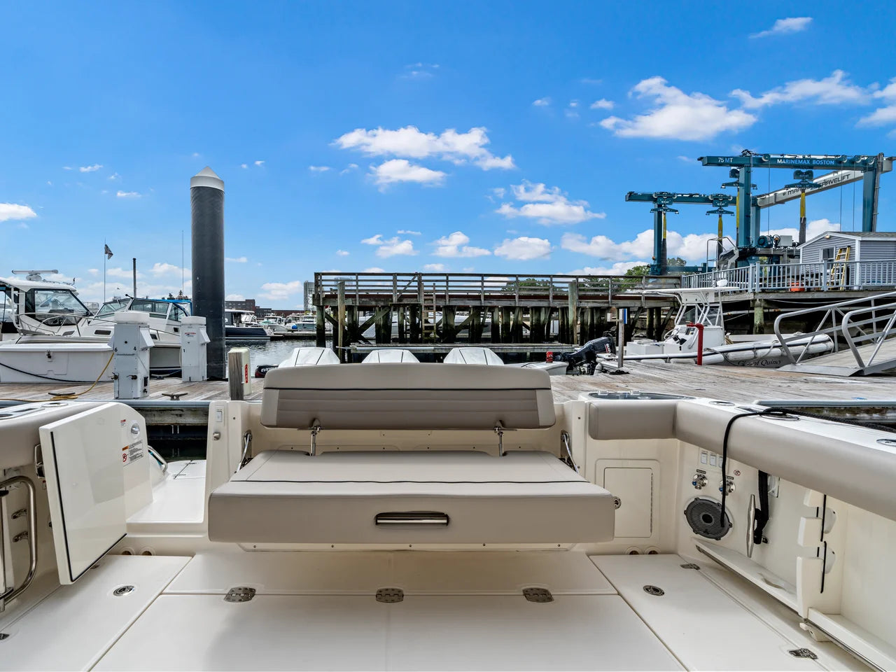 2026 Boston Whaler 365 Conquest 36.0 feet, Quincy, MA #10
