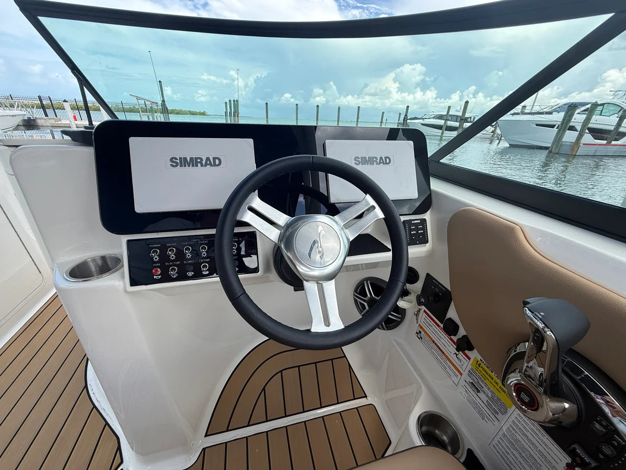 2026 Sea Ray SDX 250 Outboard 25.0 feet, Sarasota, FL #15