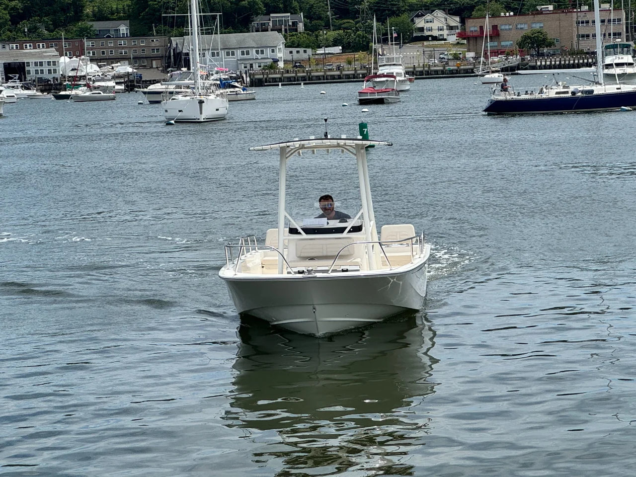 2026 Boston Whaler 190 Montauk 19.0 feet, Huntington, NY #3