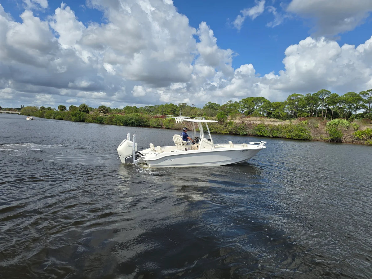 2023 Boston Whaler 250 DAUNTLESS 25.0 feet, Stuart, Florida #6