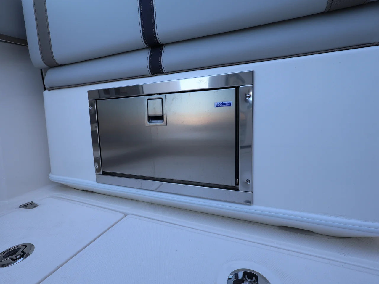 2026 Boston Whaler 330 Vantage 33.0 feet, Naples, Florida #47