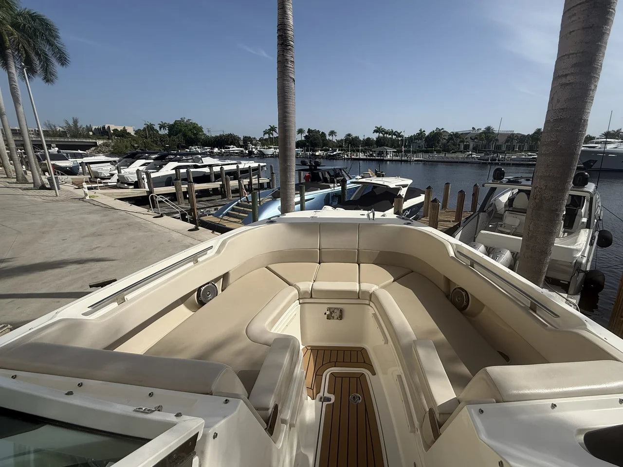2018 Boston Whaler 320 VANTAGE 32.0 feet, Pompano Beach, Florida #62