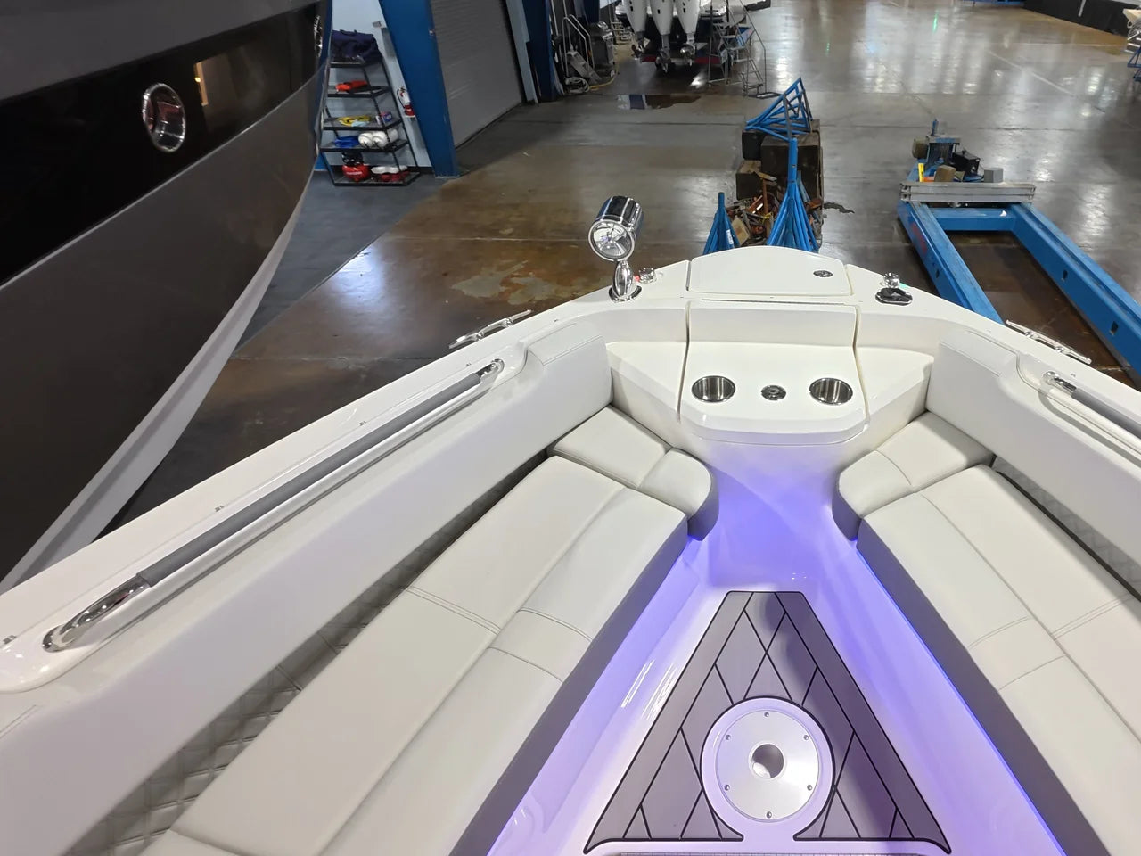 2026 Sea Ray SLX 400 Outboard 40.0 feet, Lake Ozark, MO #17