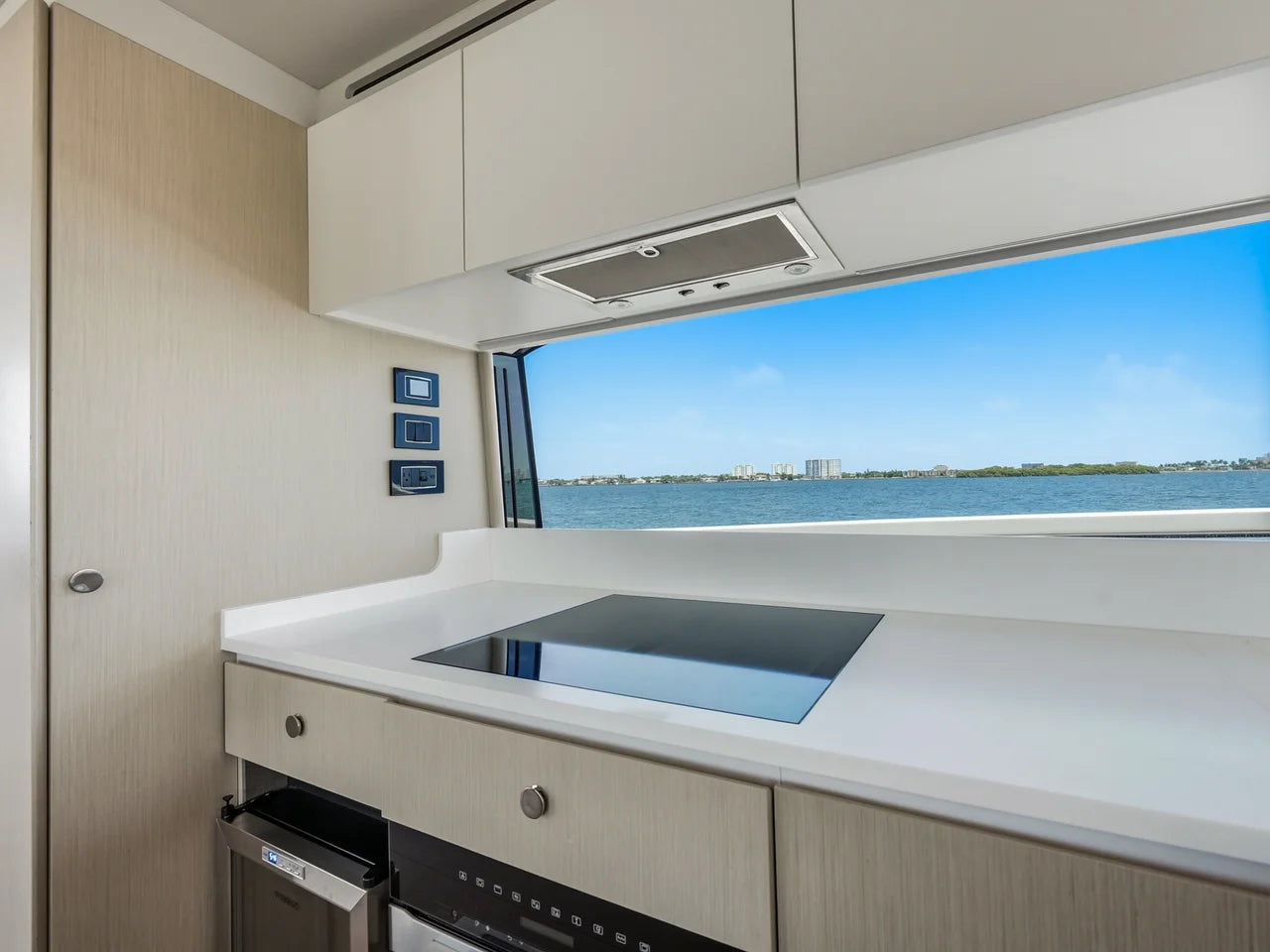 2025 Azimut 68 FLY 68.0 feet, Miami, FL #147