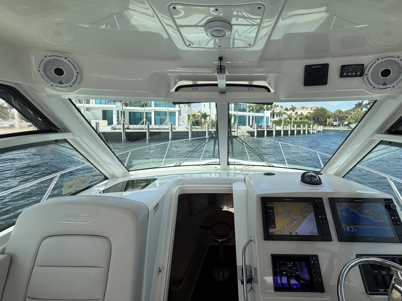 2019 Boston Whaler 315 CONQUEST 31.0 feet, Pompano Beach, Florida #23
