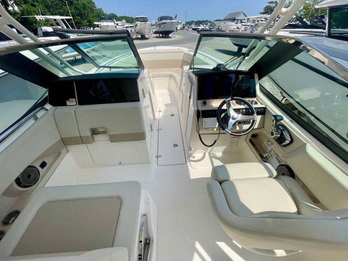 2026 Boston Whaler 240 Vantage 24.0 feet, Quincy, MA #14