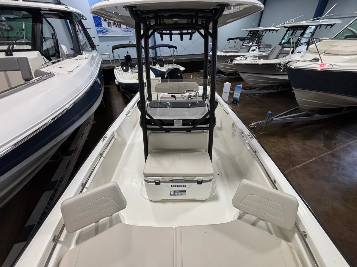 2026 Boston Whaler 210 Montauk 21.0 feet, Clearwater, Florida #13