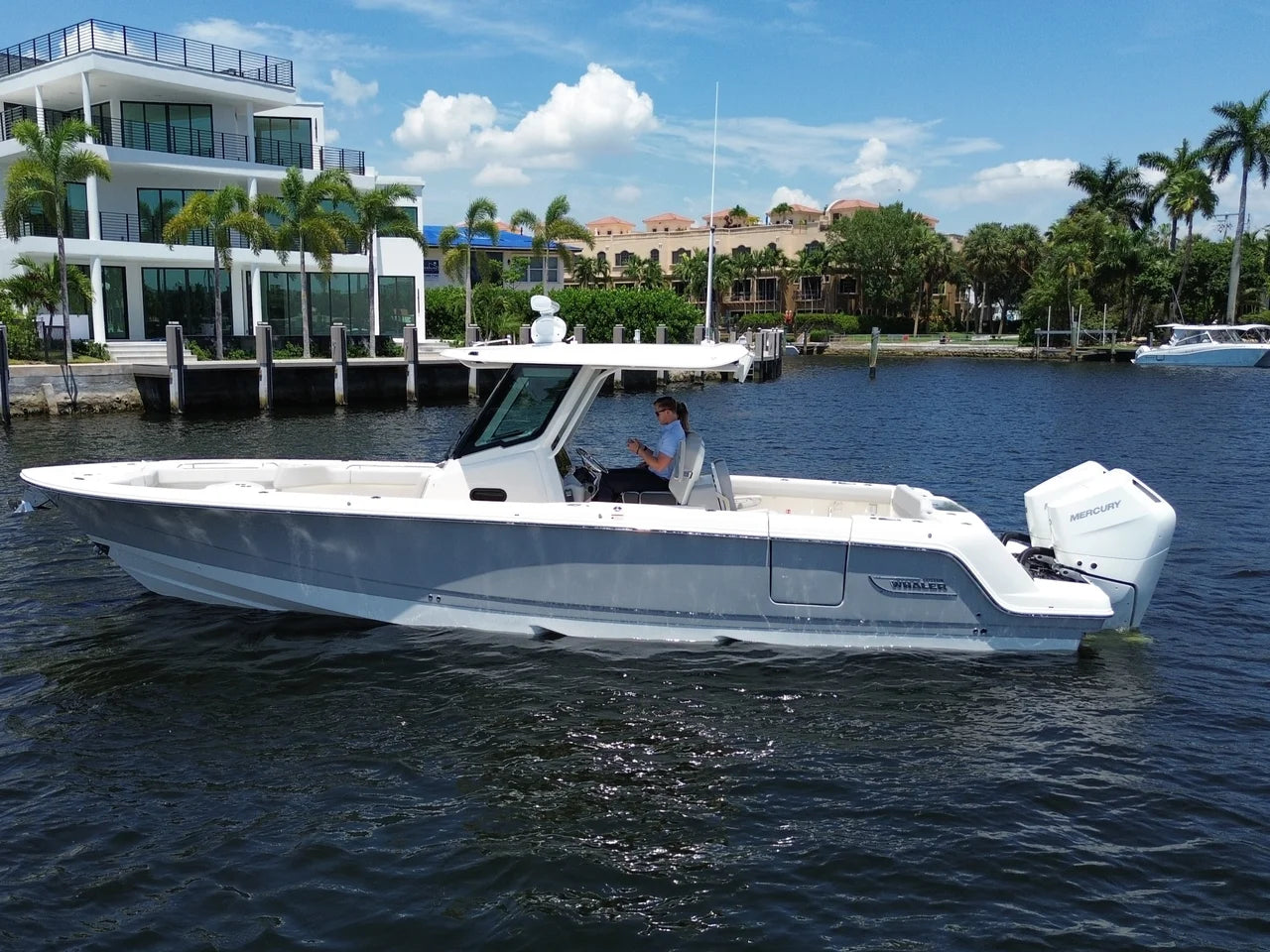 2026 Boston Whaler 330 Outrage 33.0 feet, Pompano Beach, Florida #11