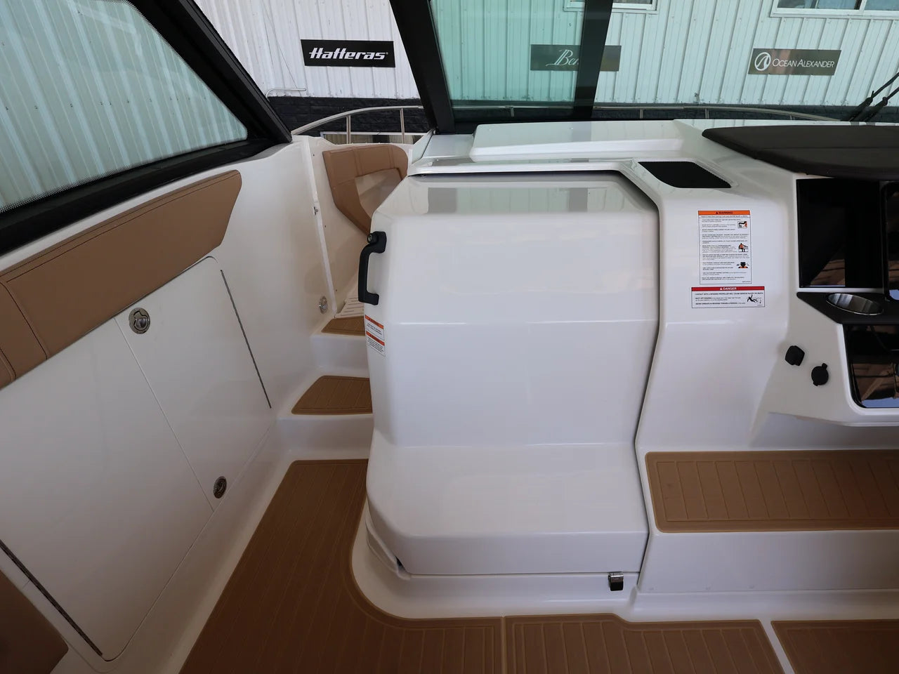 2026 Sea Ray Sundancer 320 Outboard 32.0 feet, Naples, Florida #26