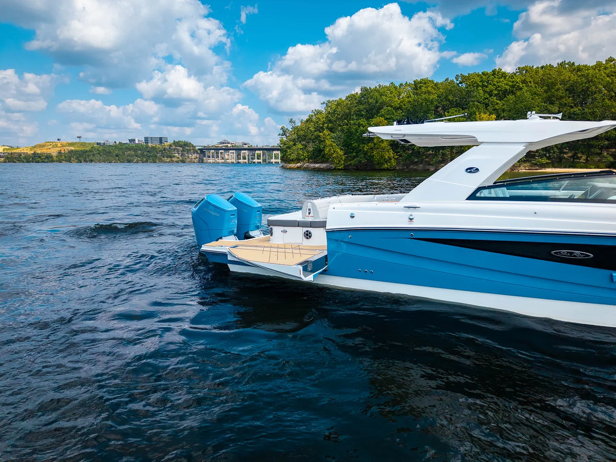 2027 Cruisers Yachts 42 GLS 42.0 feet, Lake Ozark, MO #8