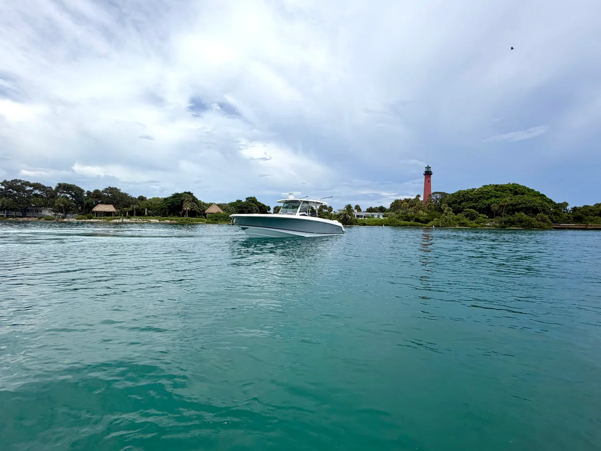 2026 Boston Whaler 380 Outrage 38.0 feet, Jupiter, Florida #14