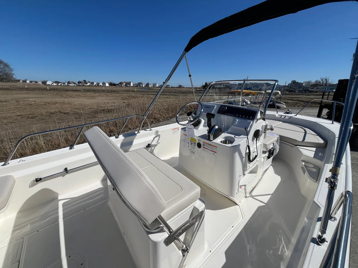 2026 Boston Whaler 170 Montauk 17.0 feet, Westbrook, Connecticut #10