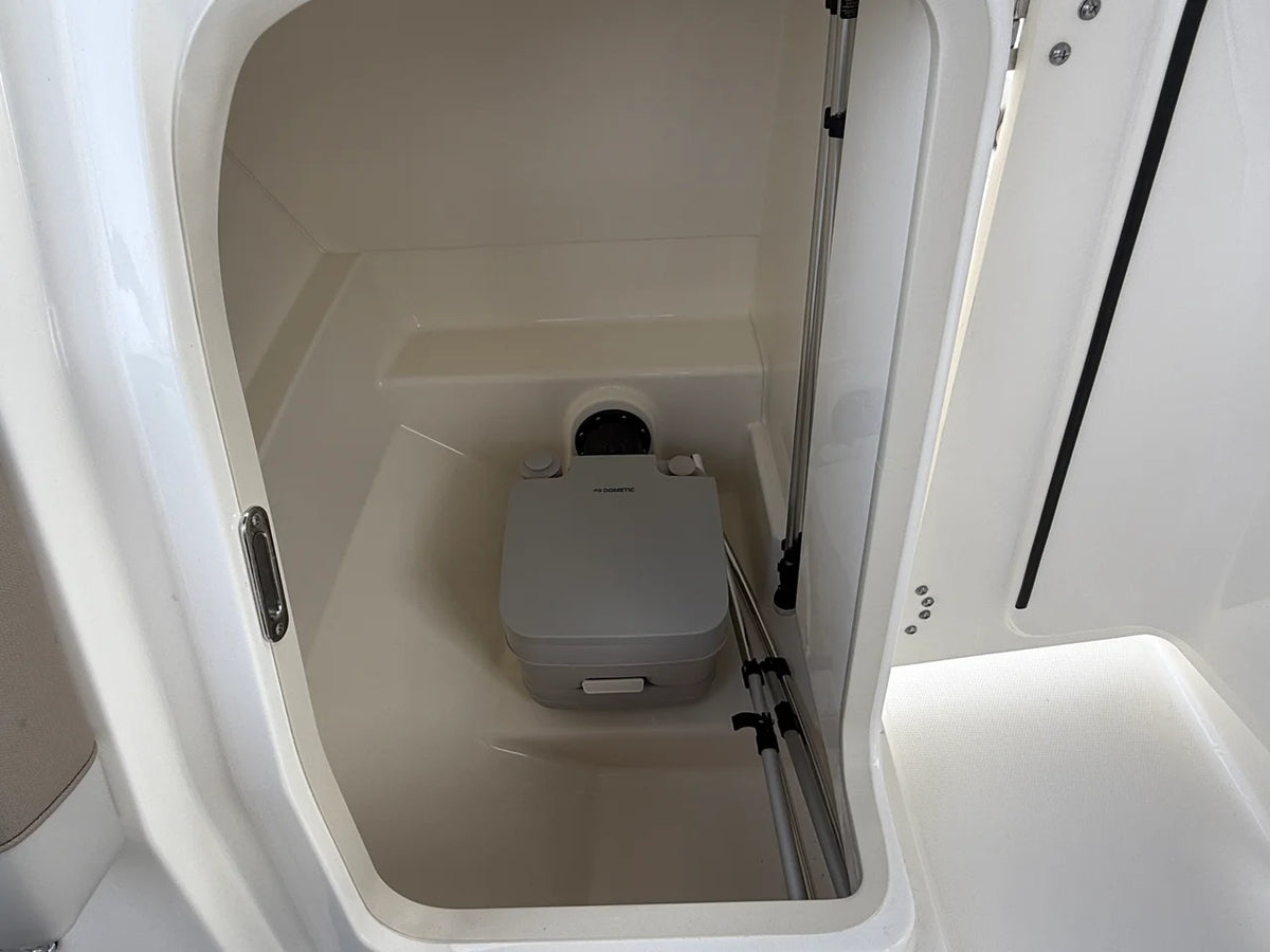 2026 Boston Whaler 210 Vantage 21.0 feet, Wrightsville Beach, North Carolina #13