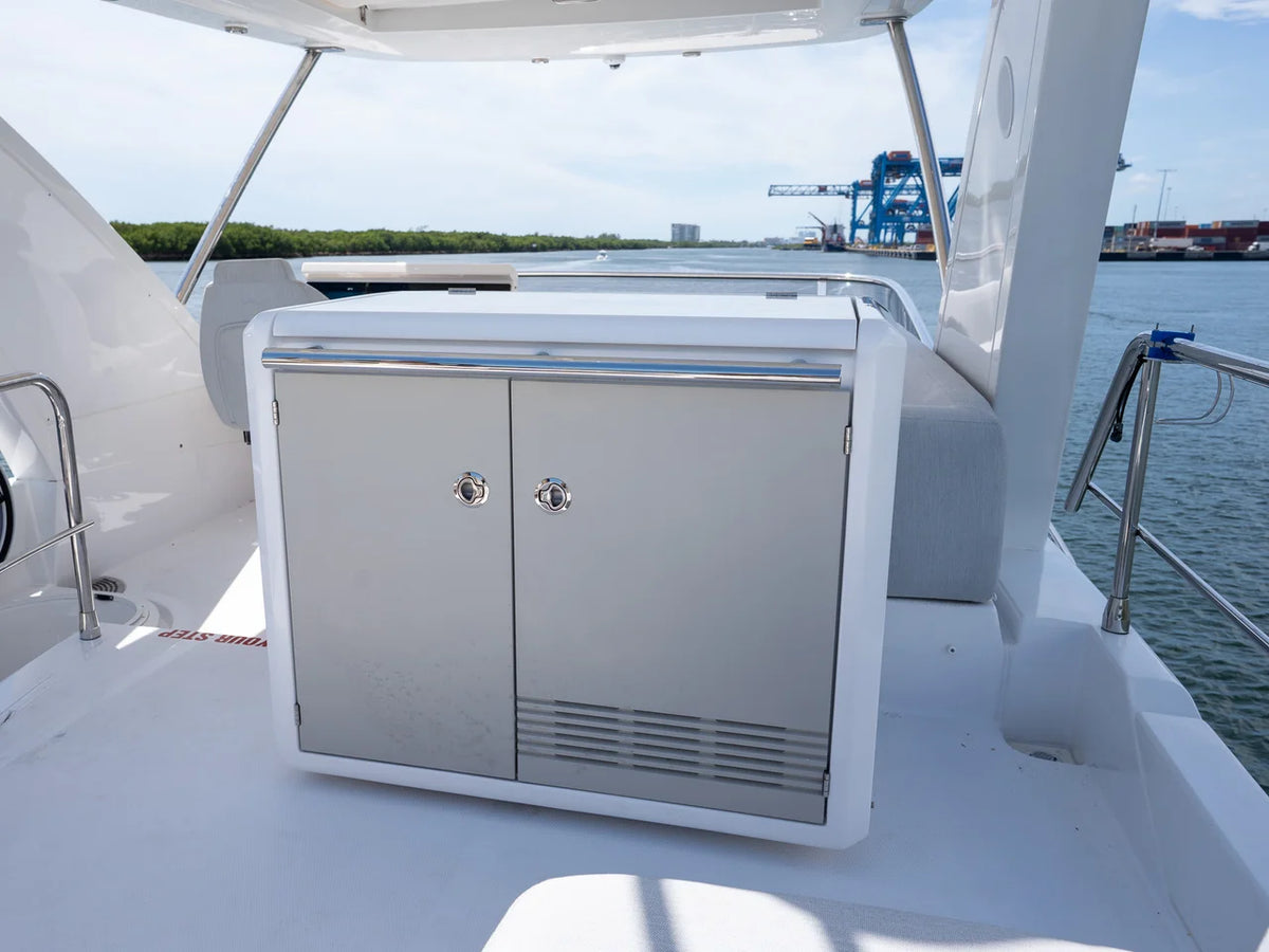 2025 Azimut FLY 50 52.0 feet, Miami, FL #45