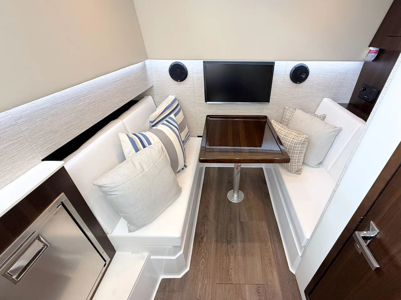 2026 Cruisers Yachts 34 GLS 34.0 feet, Lewisville, TX #47