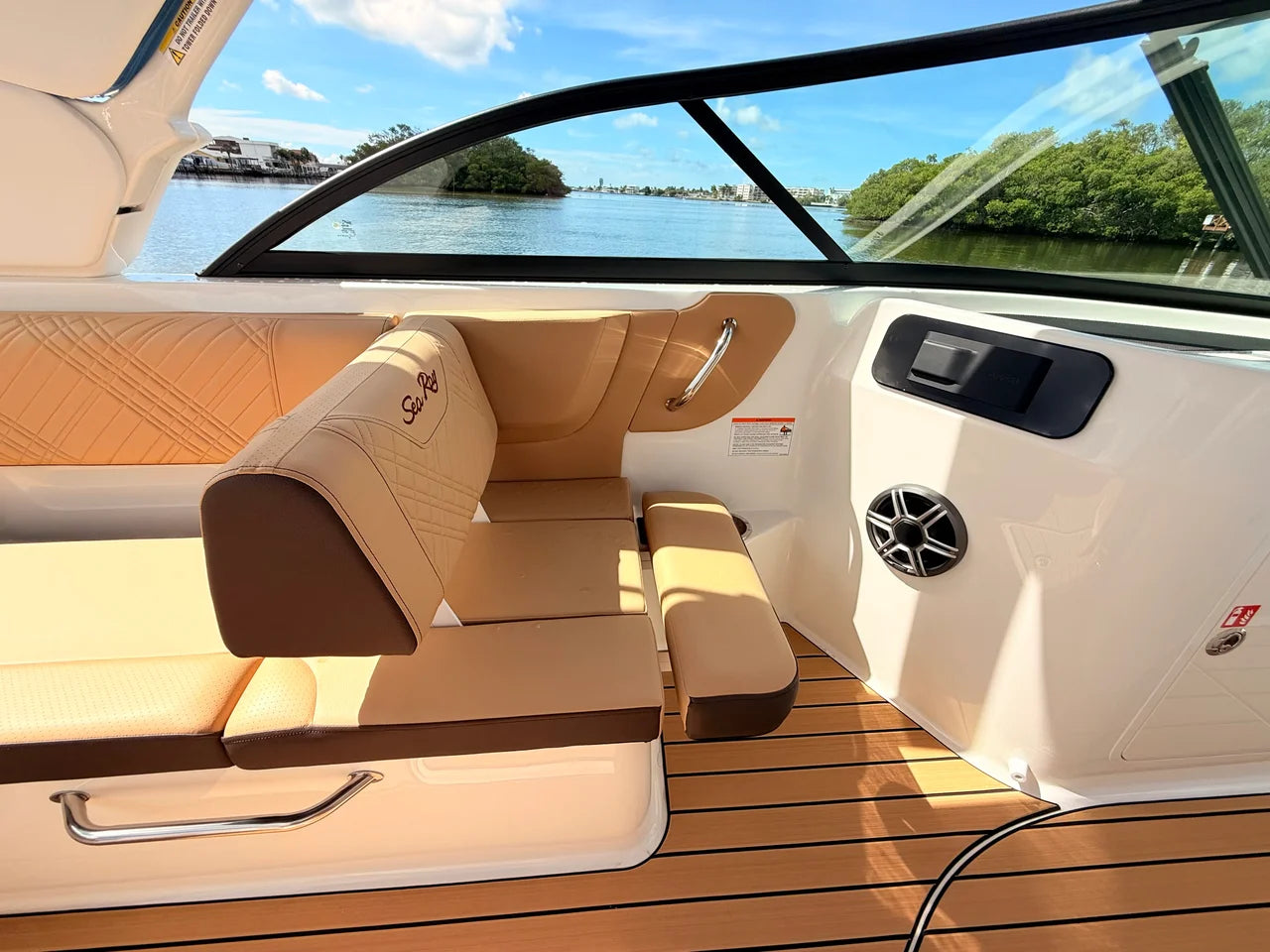 2027 Sea Ray SDX 230 Outboard 23.0 feet, St Petersburg, FL #38