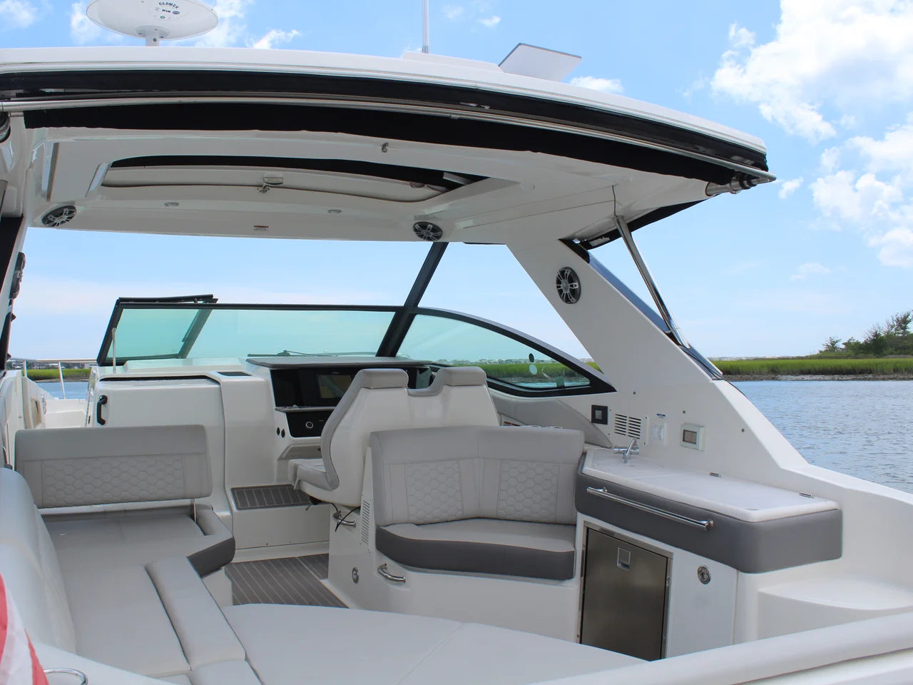 2023 Sea Ray 320 SUNDANCER 32.0 feet, Carolina Beach, NC #8