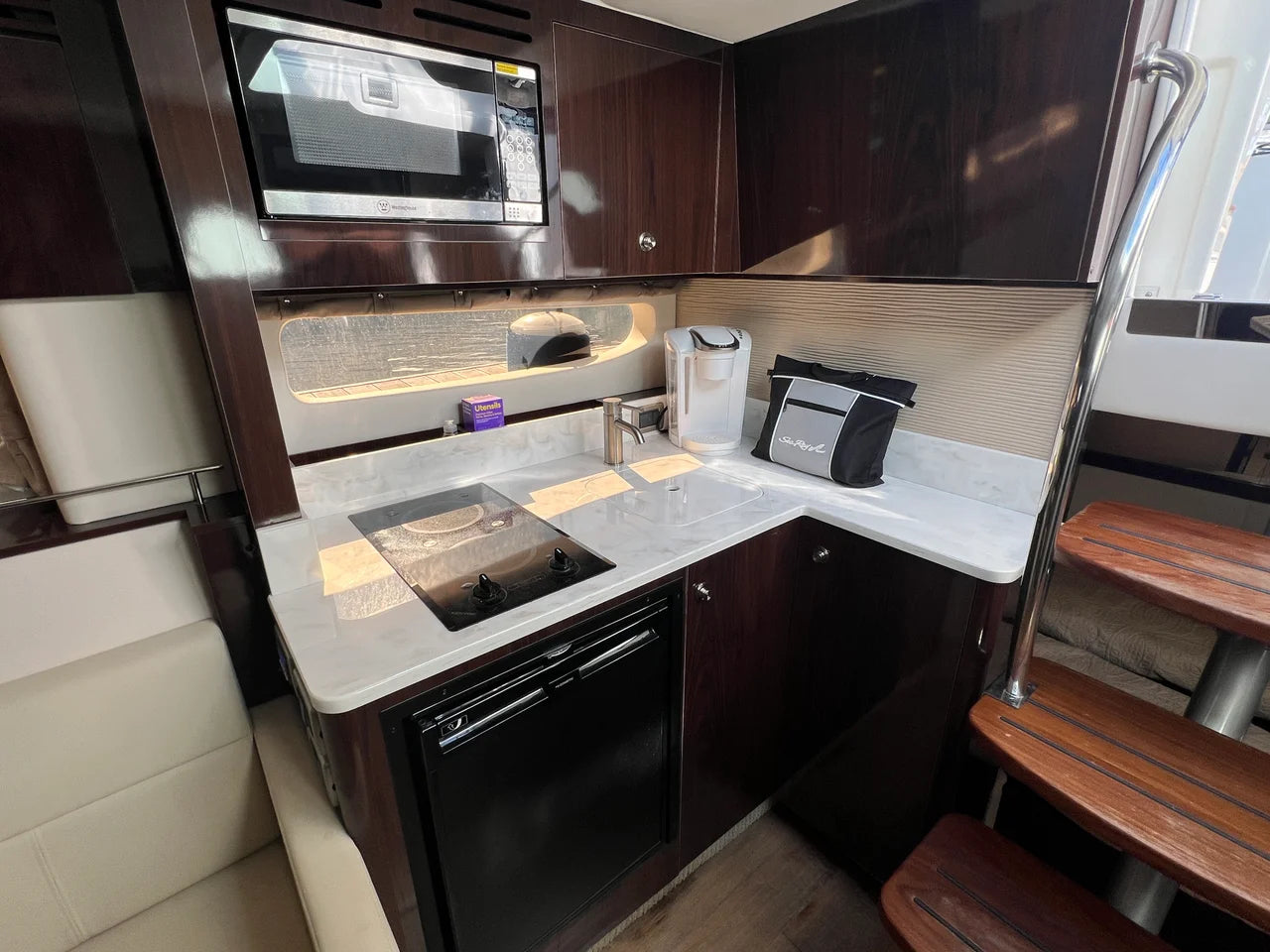 2018 Sea Ray 350 SUNDANCER 35.0 feet, Wakefield, RI #33