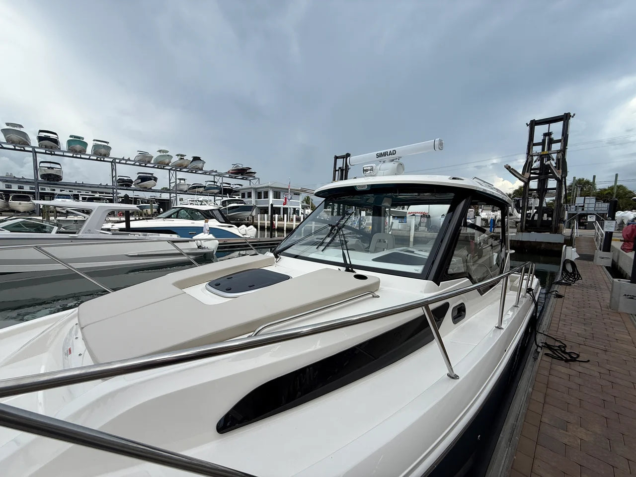 2027 Boston Whaler 325 Conquest 32.0 feet, Sarasota, FL #7