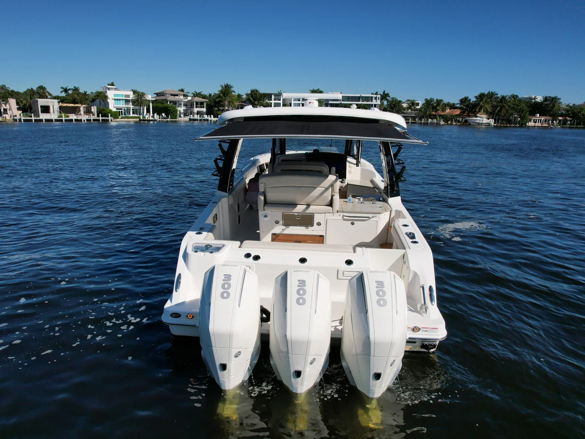 2023 Boston Whaler 350 Realm 35.0 feet, Dania, FL #7
