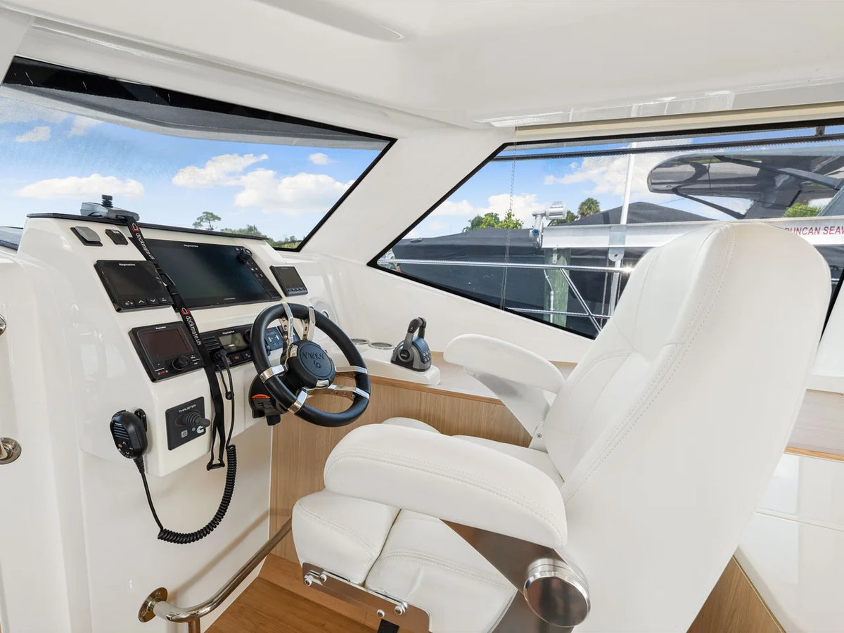 2020 Aquila 44 YACHT 44.0 feet, Venice, Florida #36