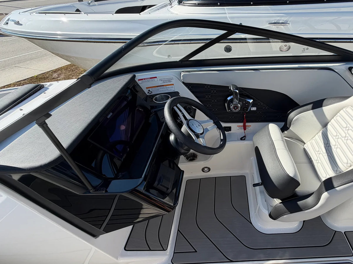 2026 Sea Ray SPX 210 Outboard 21.0 feet, Venice, Florida #17