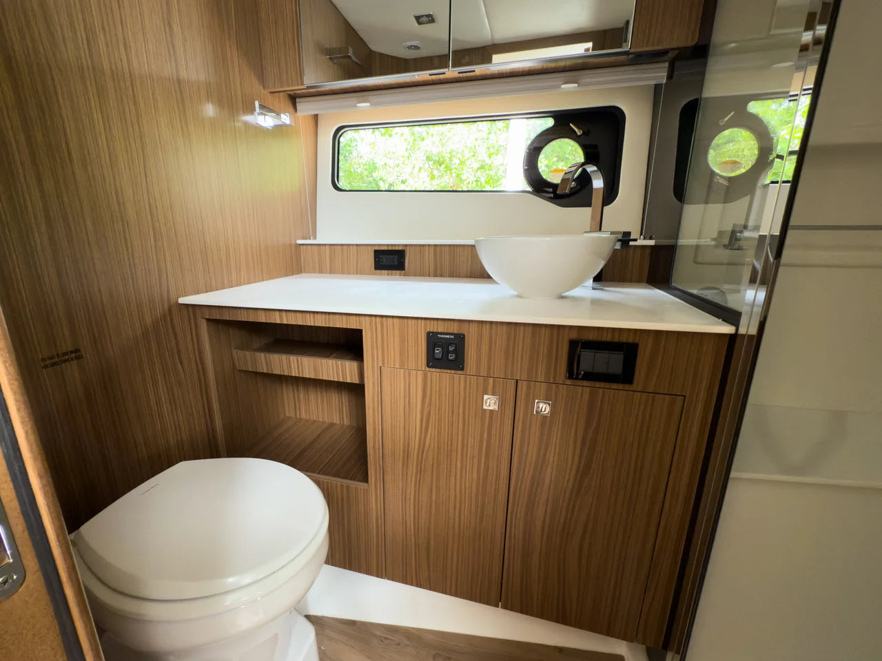 2026 Cruisers Yachts 50GLS OB 50.0 feet, Fort Myers, FL #32