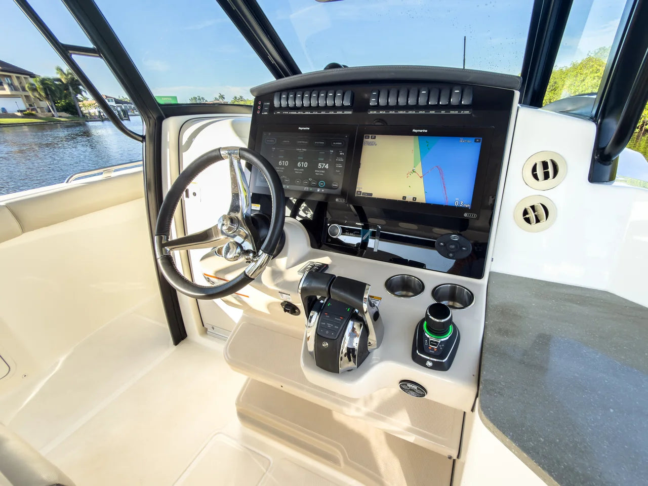 2022 Boston Whaler 350 Realm 35.0 feet, Fort Myers, FL #13