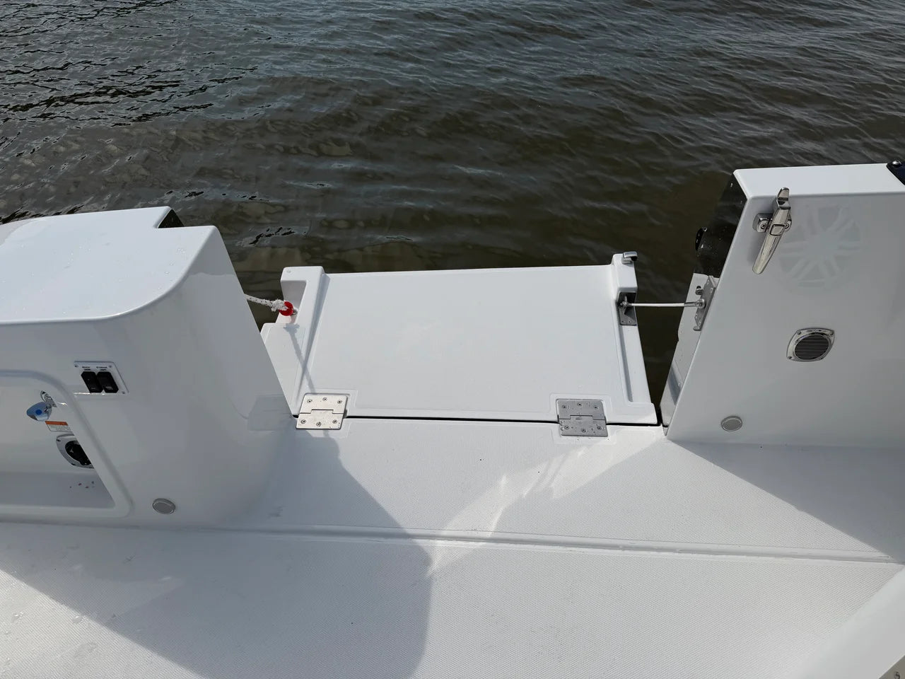 2026 Cruisers Yachts 38 VTR 38.0 feet, Lake Ozark, Missouri #30