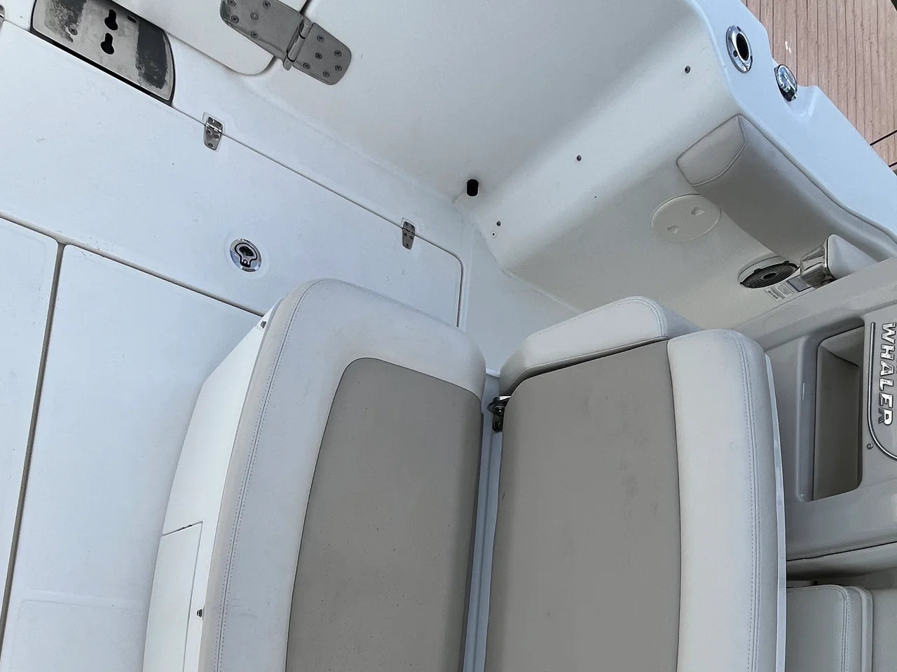 2019 Boston Whaler 330 OUTRAGE 33.0 feet, Ocean View, NJ #21