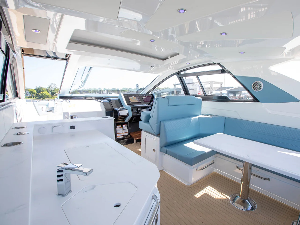 2027 Cruisers Yachts 42 GLS Outboard 42.0 feet, Brick Township, New Jersey #17