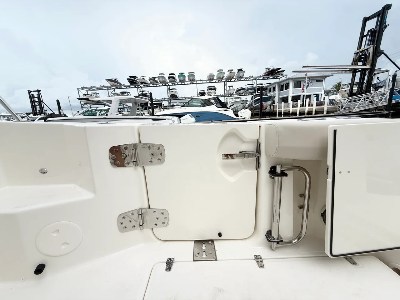 2027 Boston Whaler 325 Conquest 32.0 feet, Sarasota, FL #36