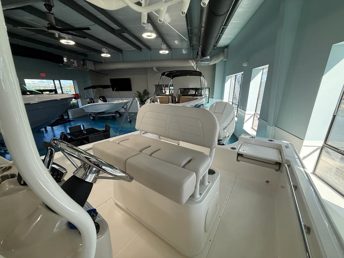 2027 Boston Whaler 210 Montauk 21.0 feet, Sarasota, FL #14