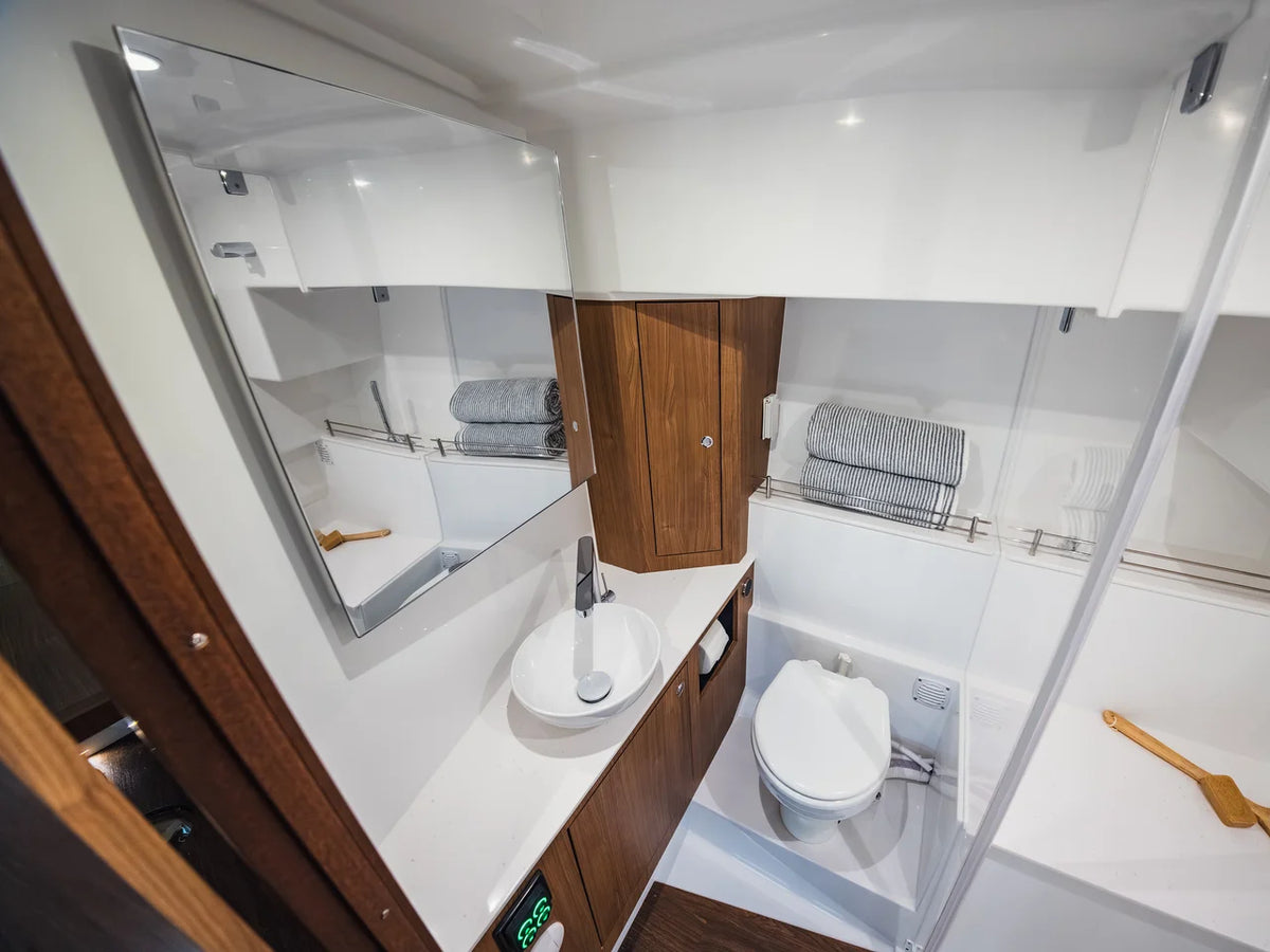 2027 Intrepid 35 VALOR 35.0 feet, Key Largo, FL #8