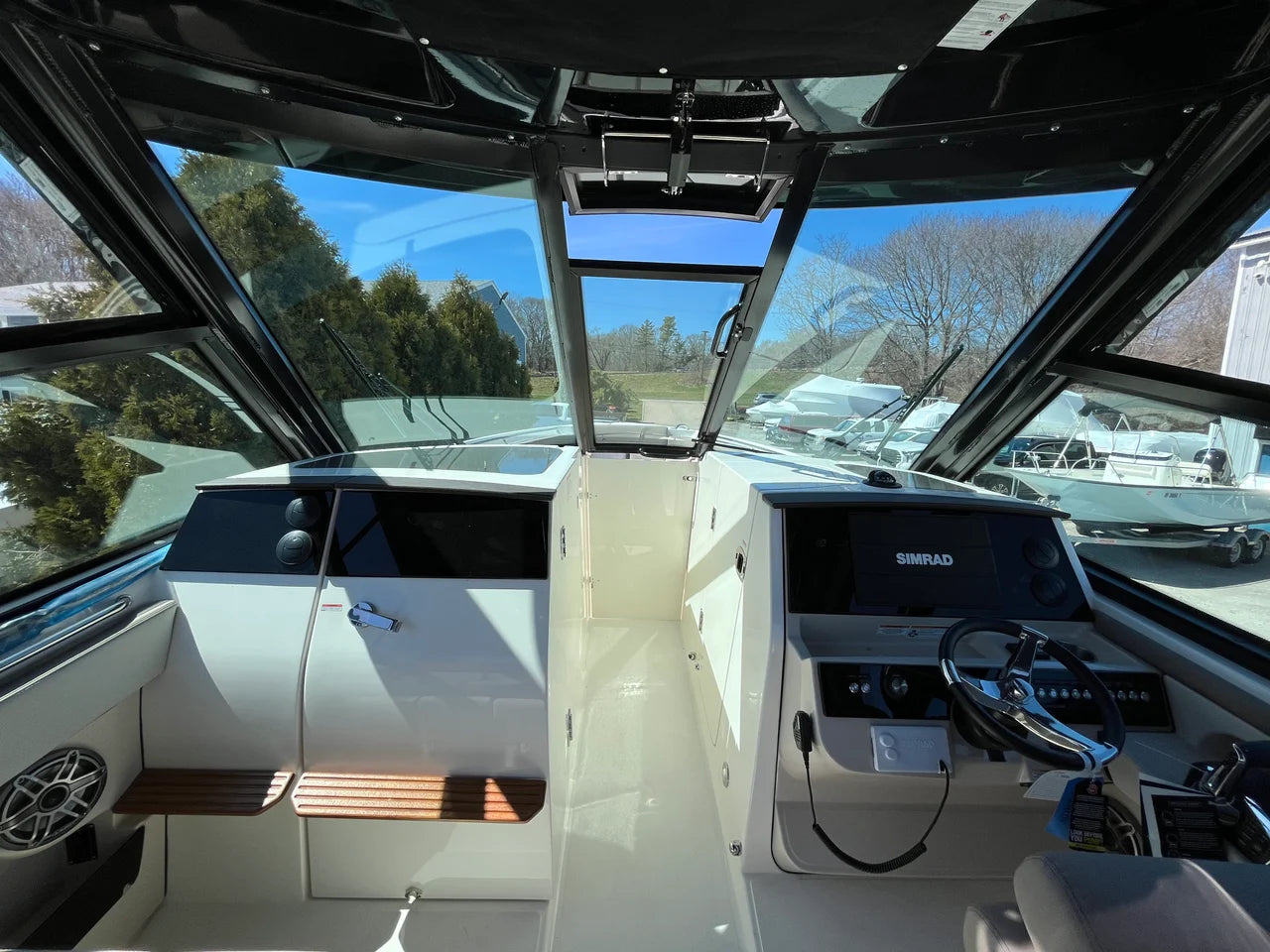 2026 Boston Whaler 330 Vantage 33.0 feet, Wakefield, RI #25