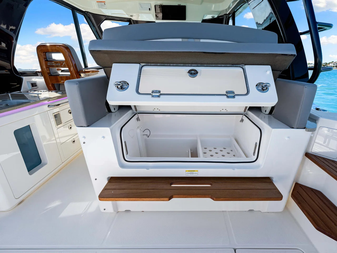 2026 Boston Whaler 380 Realm 38.0 feet, Sarasota, FL #17