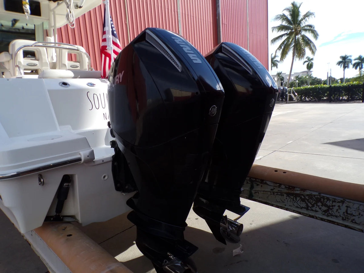 2019 Boston Whaler 250 OUTRAGE 25.0 feet, Naples, FL #16