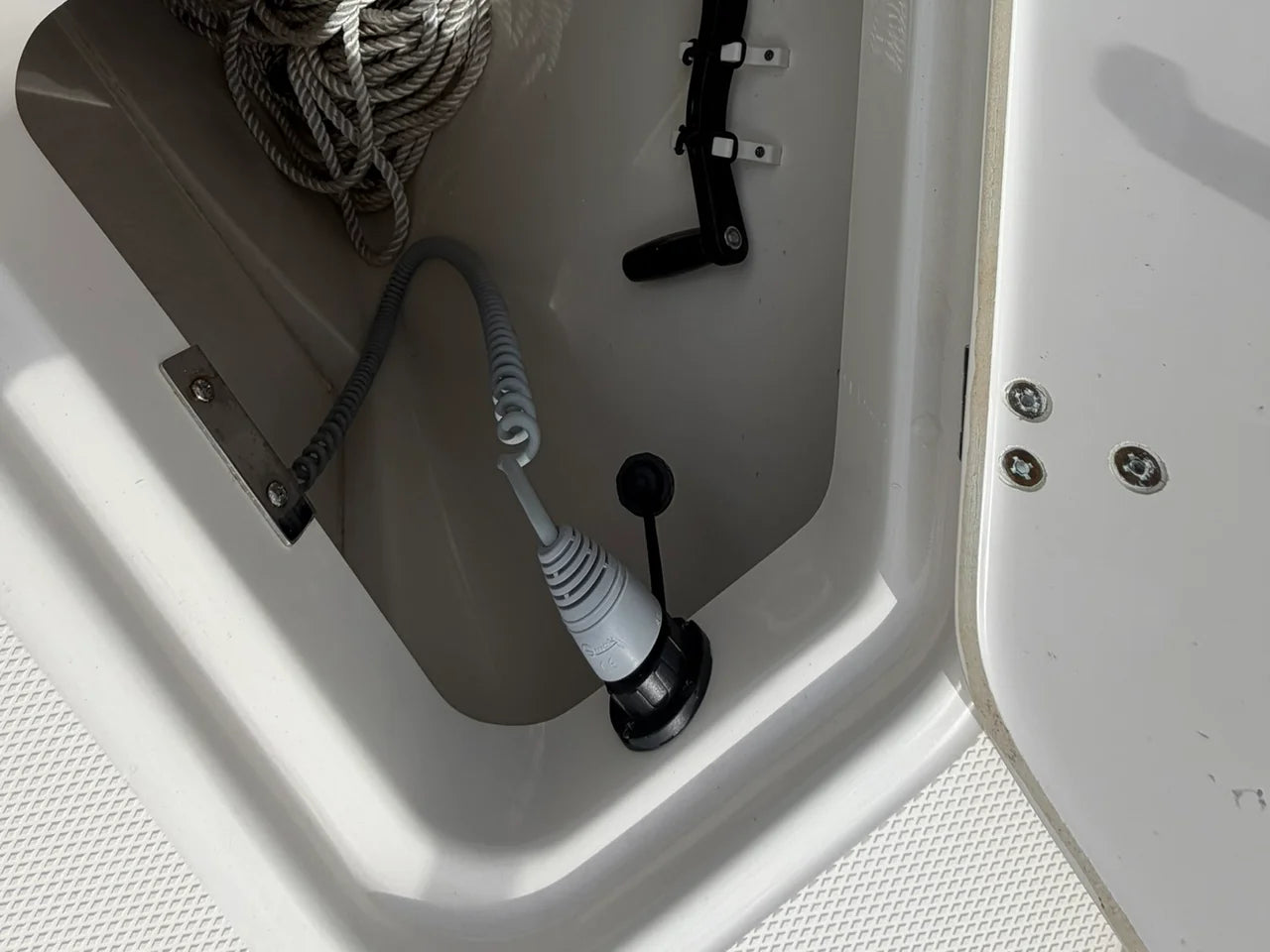 2023 Boston Whaler 325 CONQUEST 32.0 feet, Naples, FL #51